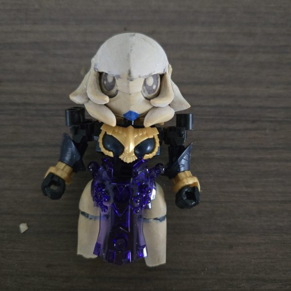 クレオパトラキュベレイが手に入ったので過去に投稿した侍従騎士ウーンドウォートをまた作ろうと思いますウーンドウォート味を少しでも出す為に今回は本家の設定どおりバルカンポッドをメイドカチューシャに着けたりしてみます（3枚目）