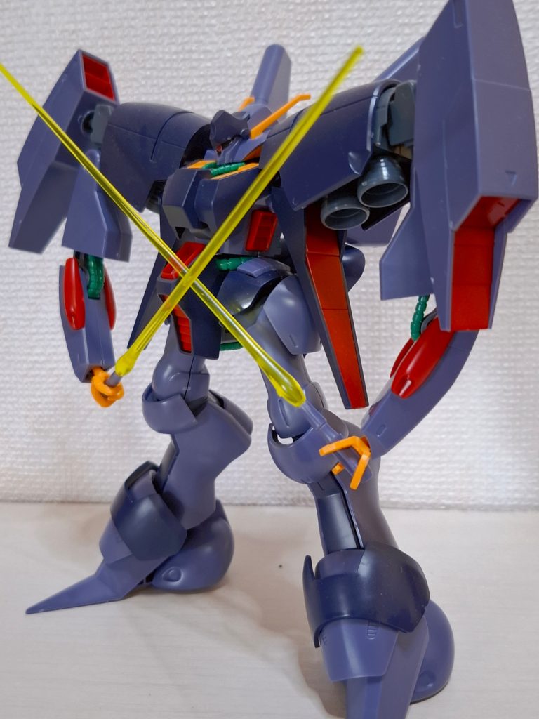 おまけのバイアラン無印です。アゴを削りすぎた･･･( ◜◡＾)