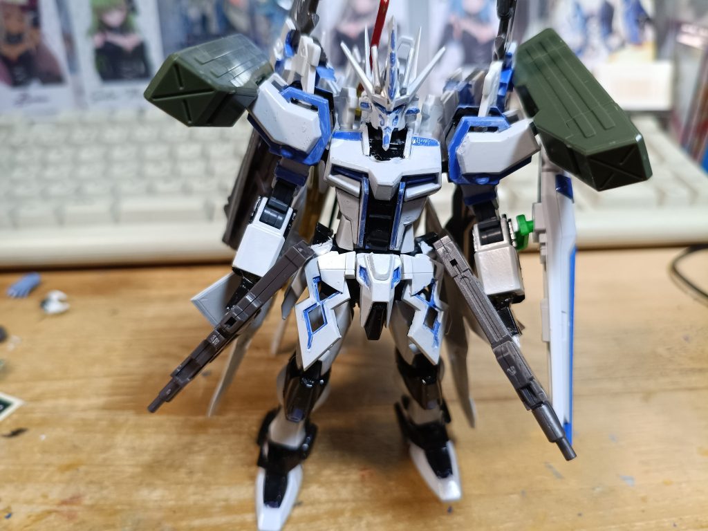 フル装備　まあここの変更てんはシールドを塗装したところだたかな