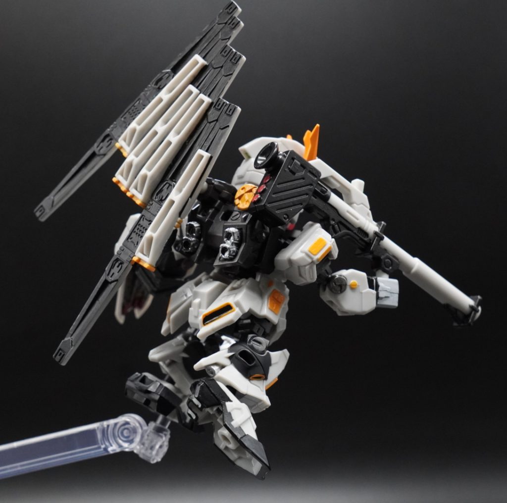 今回、シルバーは、メタルスライムシルバーを使用。スーパーファインシルバーみたいだけど、かなりメッキ感のあるシルバーてした。