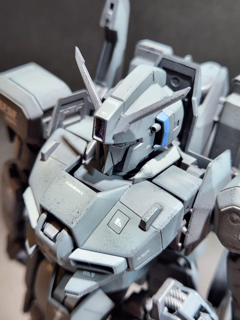 顔部分も少し削って自分好みになりました。顎のところが何となく大きいと感じたもので。まだ粗が目立っていますが、思っていた事を色々と出来たので、沢山の方々に見て頂けて良かったです♪