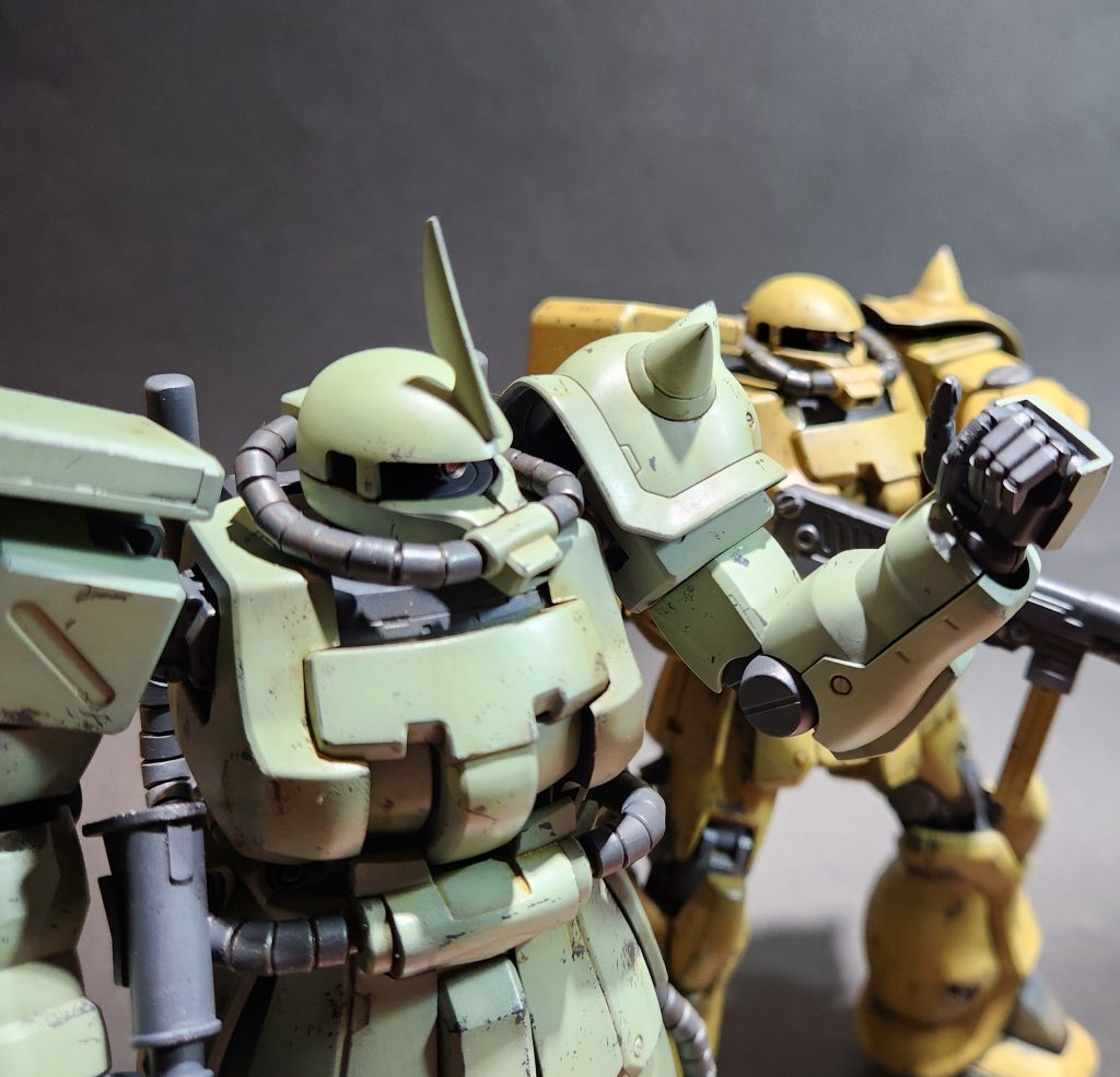 最後の出現シーンも鉱山跡基地内の雰囲気が、凄く泥臭くて好きです。後ろのハインツ機も勢いで続けて作りました。また次に投稿させていただこうと思います。