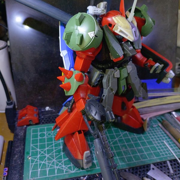 そろそろ塗るかなぁ···久々のMGでっかくていつもの丸洗いが出来ないだとぅ！？（5枚目）