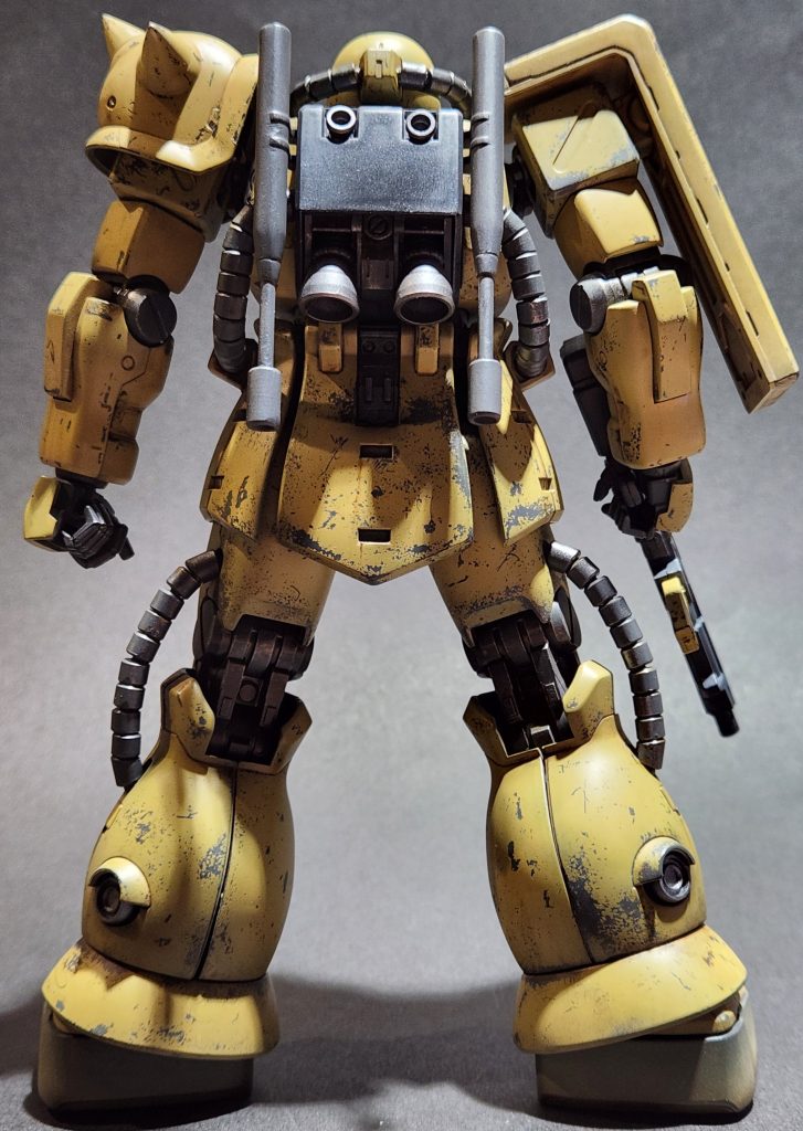 ウェザリングをビッター機よりも多めに、しかし並べて違和感の無い傷み具合いをと考えて、楽しみながら工作出来ました。こちらもランドセルにはブースター装着完了しています。