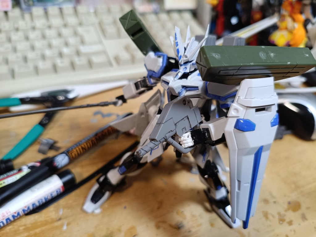 大和とに白武御雷の武装を装備 手持ち武器のグリプが細いためかなりユルユルです まあ他のマヴラブの機体もこの武器はユルユルだけどね