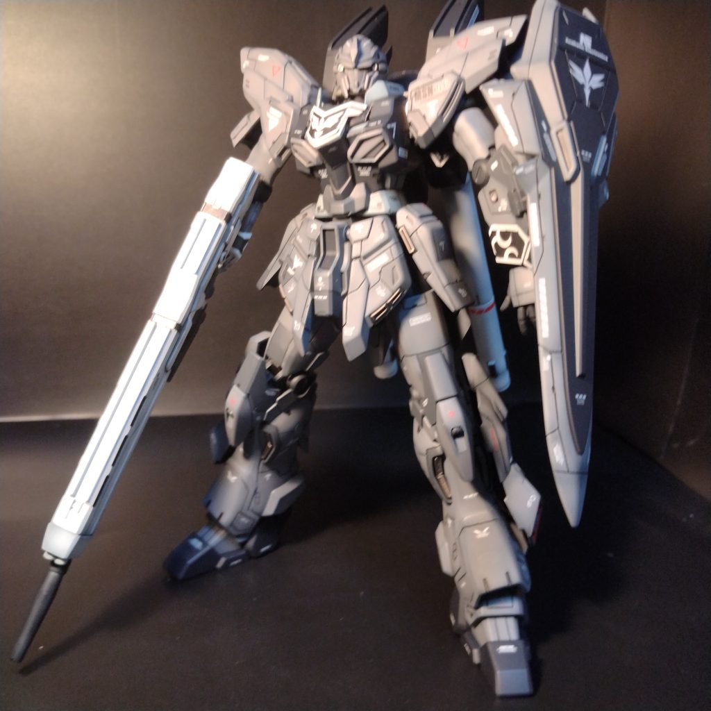 HGシナンジュ・スタインでした！😀最近は投稿始めたころのようにハイスピード制作では無くて比較的にゆっくりになってますが！この次もちょい遅くなると遅くなると思います！😄手持ちのキットが余り無いので！余り作ってしまうと！作るものが無くなって淋しい思いをするので！😄😄次回はレギンレイズジュリアをオリジナルカラーで作るか！高機動型ザクウォルド機を作るかのどちらからだと思います！😄それでは制作ストーリーから見てくださった方々やこの投稿を見てくださった方々最後まで観覧有難う御座いました！😀