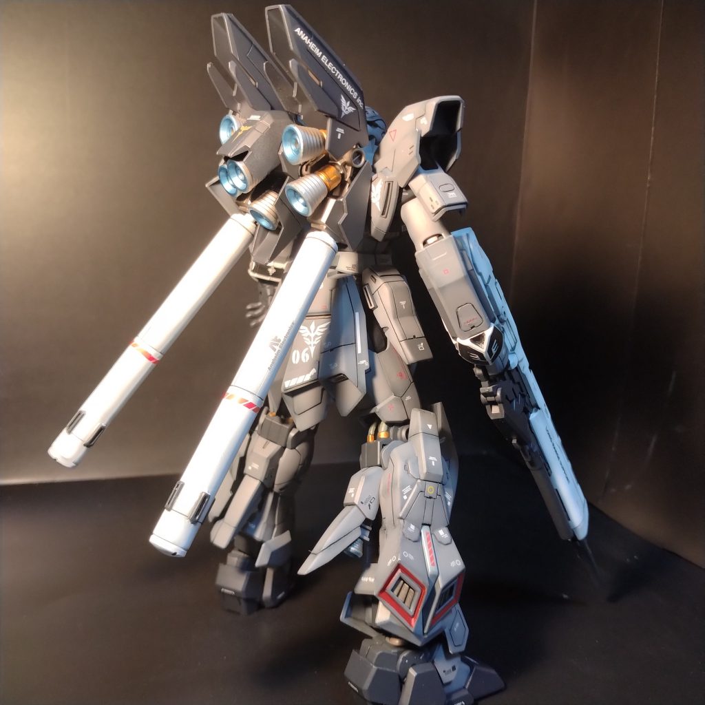 個体差なのか？もうちょい可動に硬さがあっても良いかなぁって思いました！😀まぁ調整すれば良いだけなのですが！作りたてだと流石に集中力が保てなかったです！😅