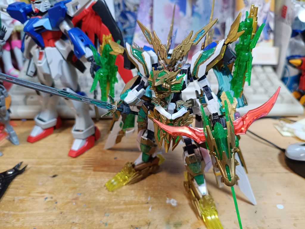 そしてだいぶ前にガンスタにもアップしたことがあるグランゼノンを掘り起こしました　前と違うところ胸のドラゴンと劉備の角を装備したところですかね　