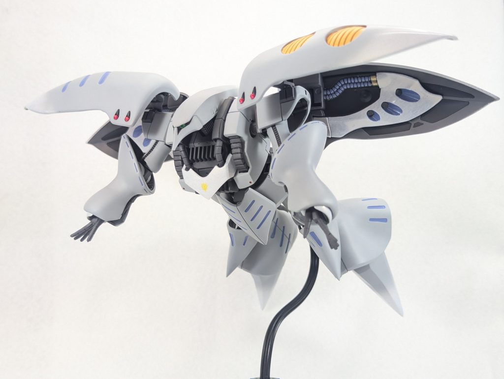 アクション参考にしたイラスト風に‥コレ位しかポージング思いつかなかった‥(gundam-kao10)