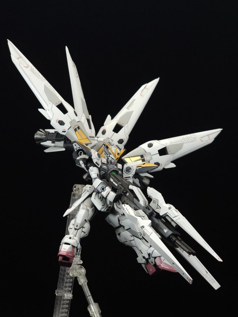 RGウイングガンダムゼロ スノーホワイトカラー–5枚目/制作者：ル・クルーゼ