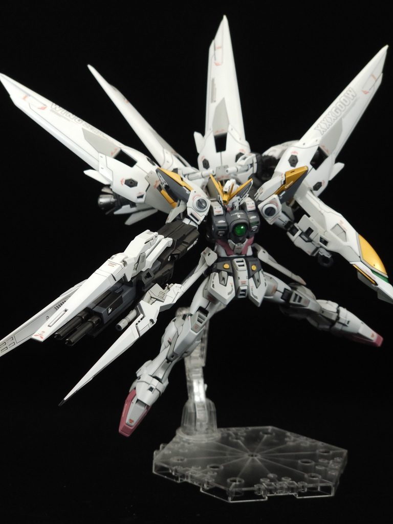 RGウイングガンダムゼロ スノーホワイトカラー–6枚目/制作者：ル・クルーゼ