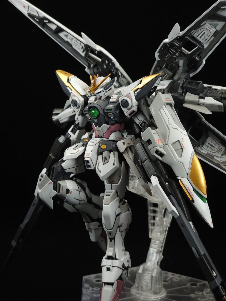 RGウイングガンダムゼロ スノーホワイトカラー–7枚目/制作者：ル・クルーゼ