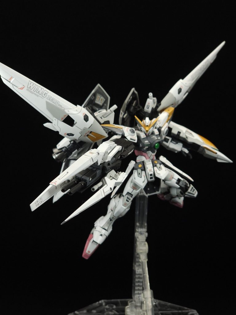 RGウイングガンダムゼロ スノーホワイトカラー–7枚目/制作者：ル・クルーゼ