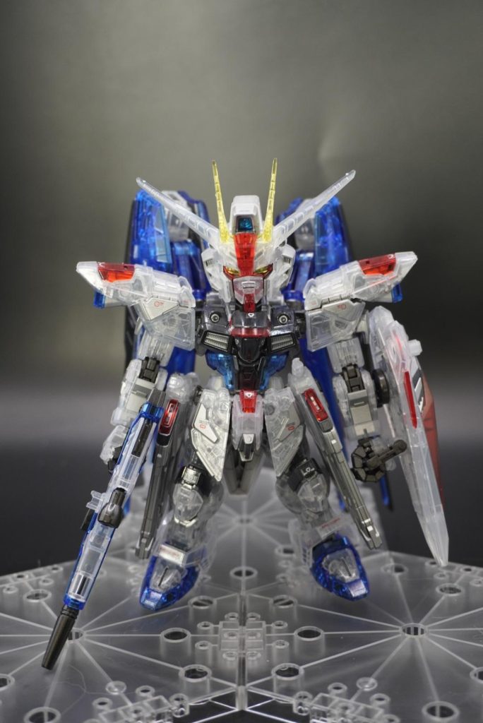 暖かくなってきたので、試しにフレームなどをエアブラシで塗装してみました。もう窓を開けてても寒くないので次の三連休に全塗装して新作作りたいと思います！！