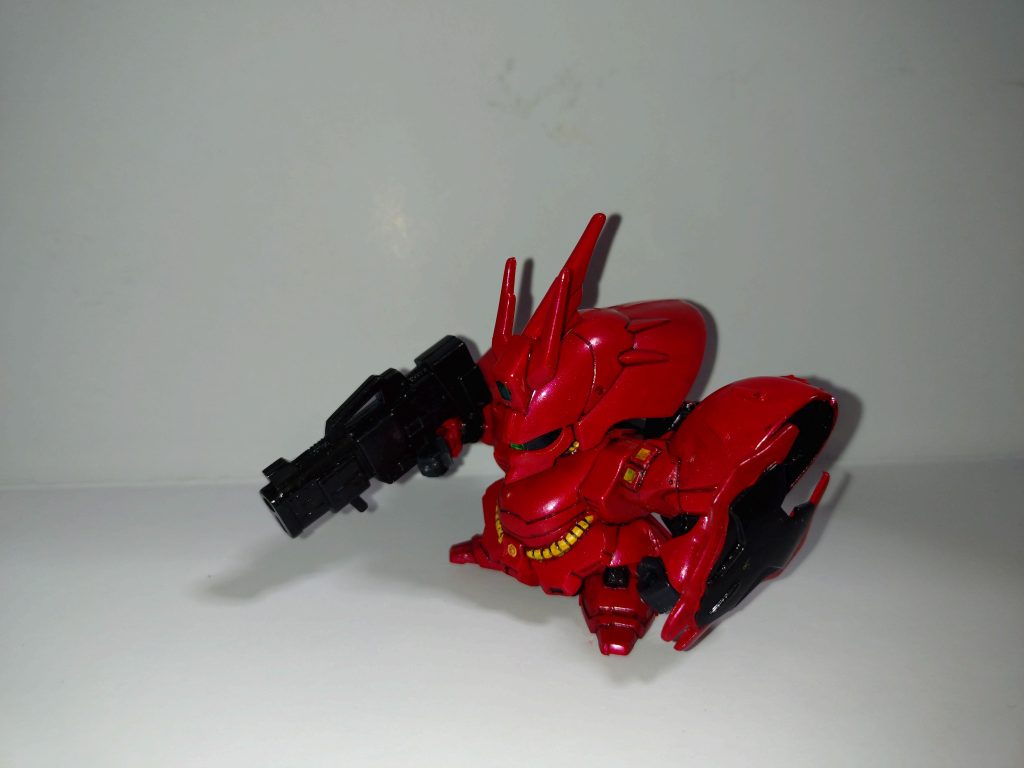 ファンネル差し替えで普通のサザビーにも出来ます