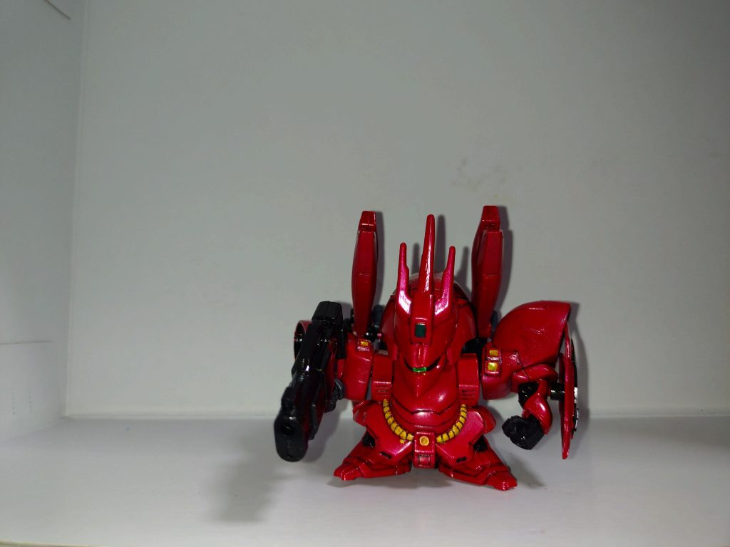 去年逆シャアセットを入手していてサザビー自体は作ってあったのですがパチ組放置状態で、そんな時にふと思い立ち某フリマサイトでダブルホーンファンネルを見つけたので意を決して作製開始