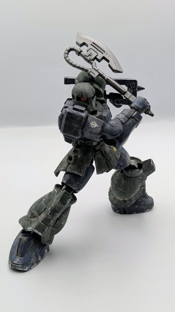 ヒート・ホークも凸がありますが、大きめの解釈で迫力があります。