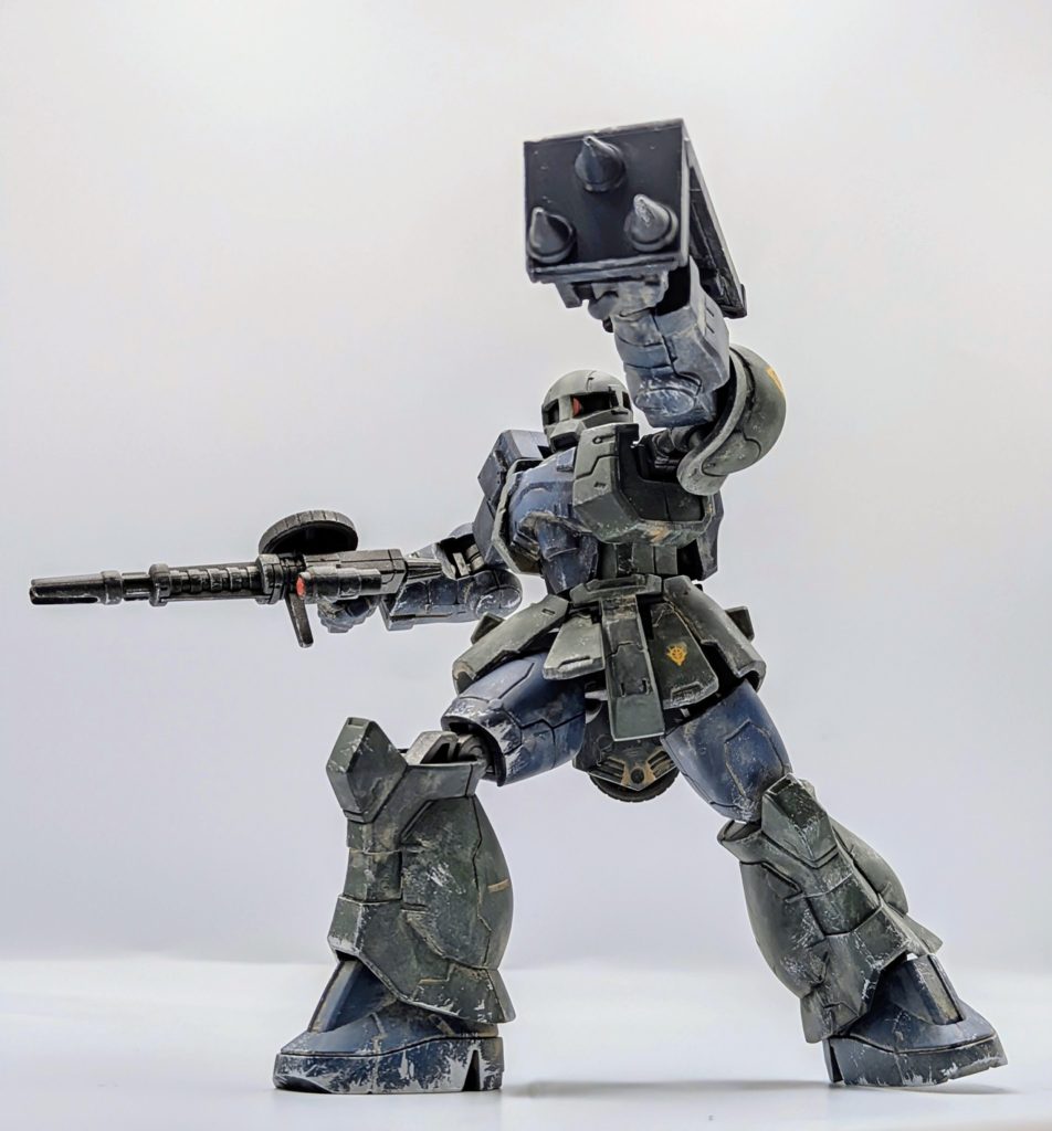 シールドナックルがあるだけで、凄く格闘戦が強そうに見える。