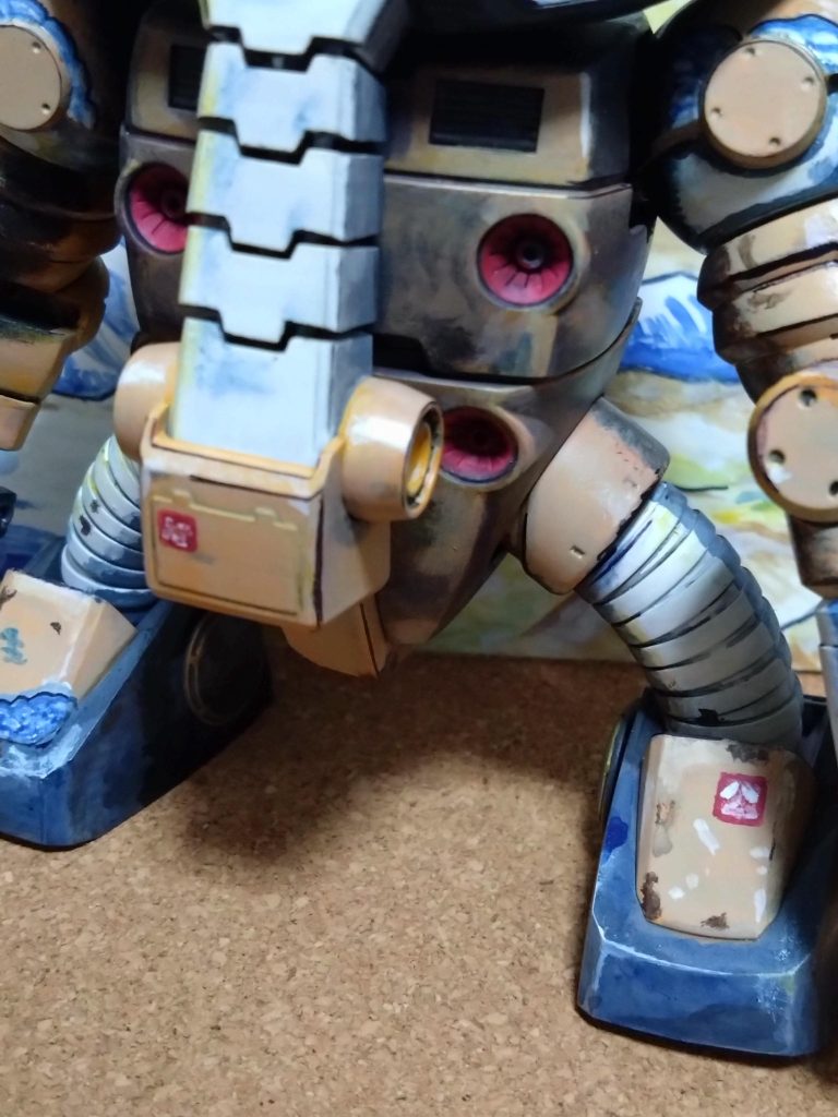 デカール風に印の様な物も塗装してみました。