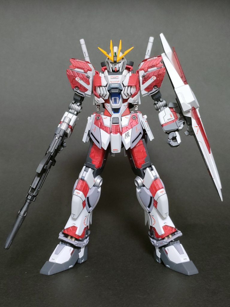 正面まだスジ彫りがなんとか出来る程度なのでディテールアップ等はほとんど行っていません。元キットのクオリティに助けられています😅