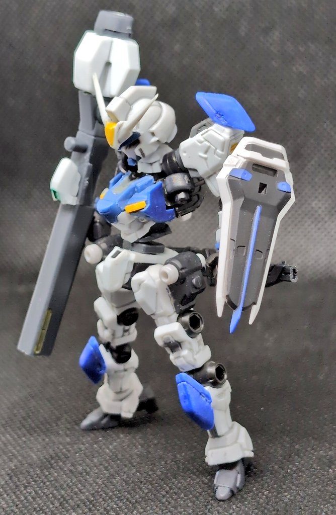 アーマードアッガイ？–2枚目/制作者：@ChevalCLOUD