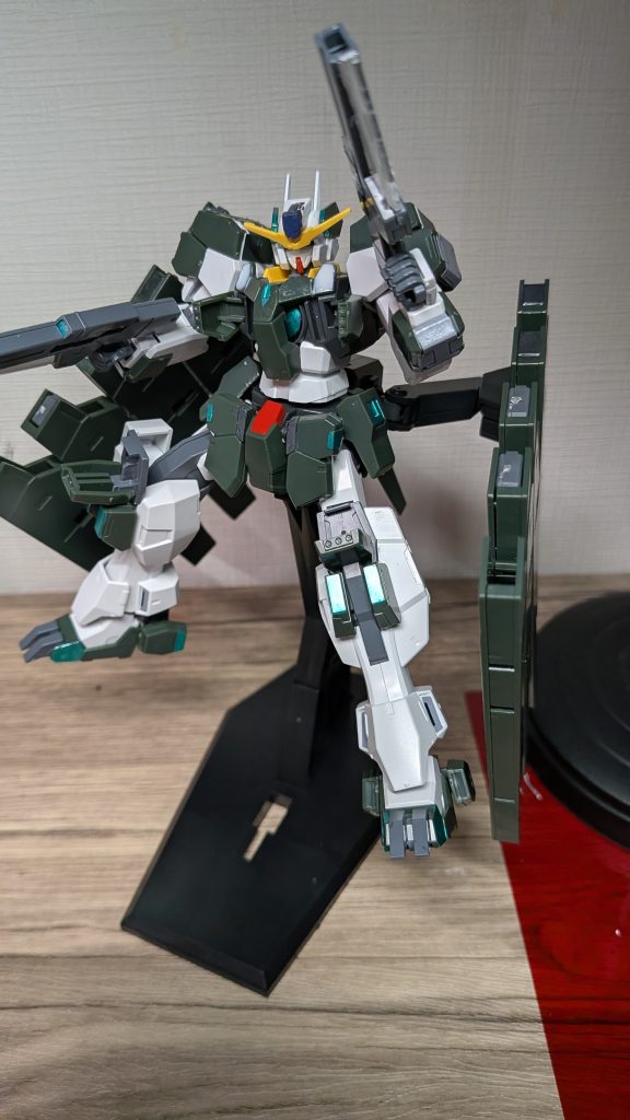 キット的には胸部と脚部のみ再現されています。しかし、ケルディム、デュナメスにはないギミックなのでこれはいいですね!