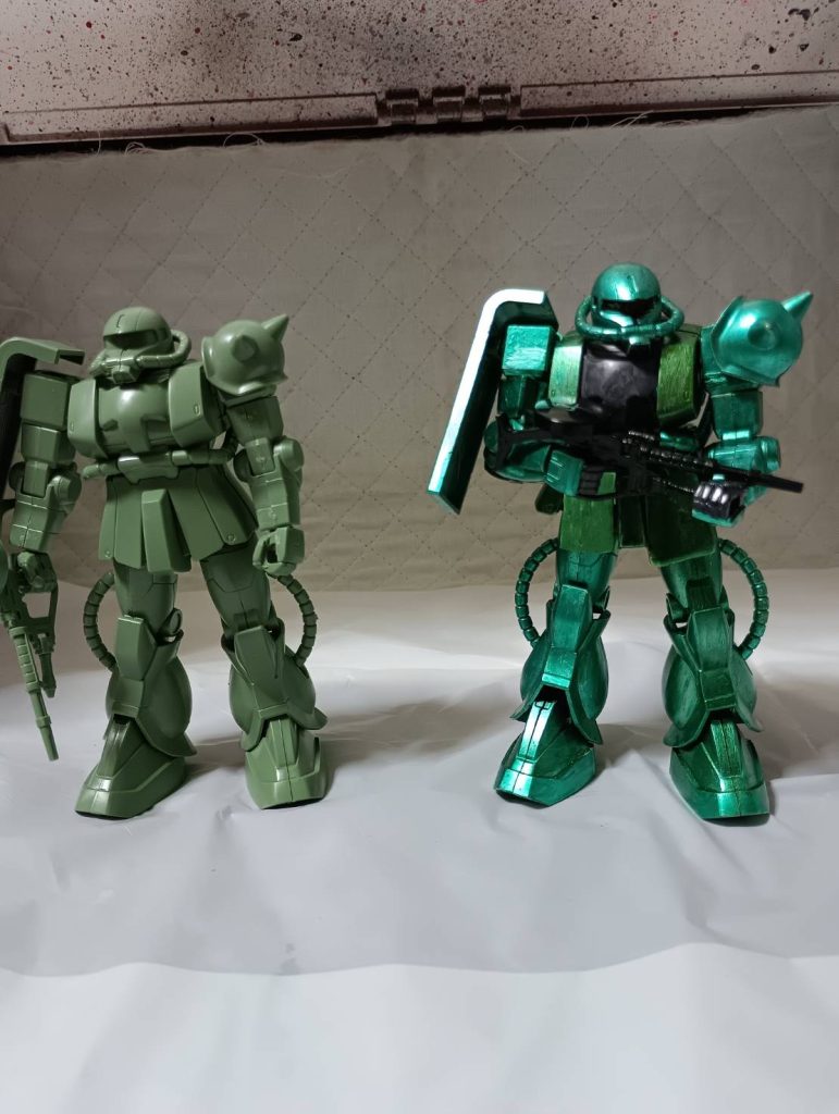 可動域は主に腰部分の追加、スカート部分の追加、肩の部分の追加です。