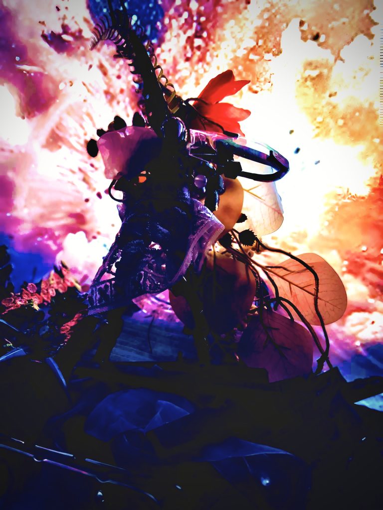 ドグァーーッ！！！！シャア「ララァ！！待ってくれ！『そっちじゃないよ整備兵「大佐！！、逃げて下さい！！！　　　崩壊します…！！！！