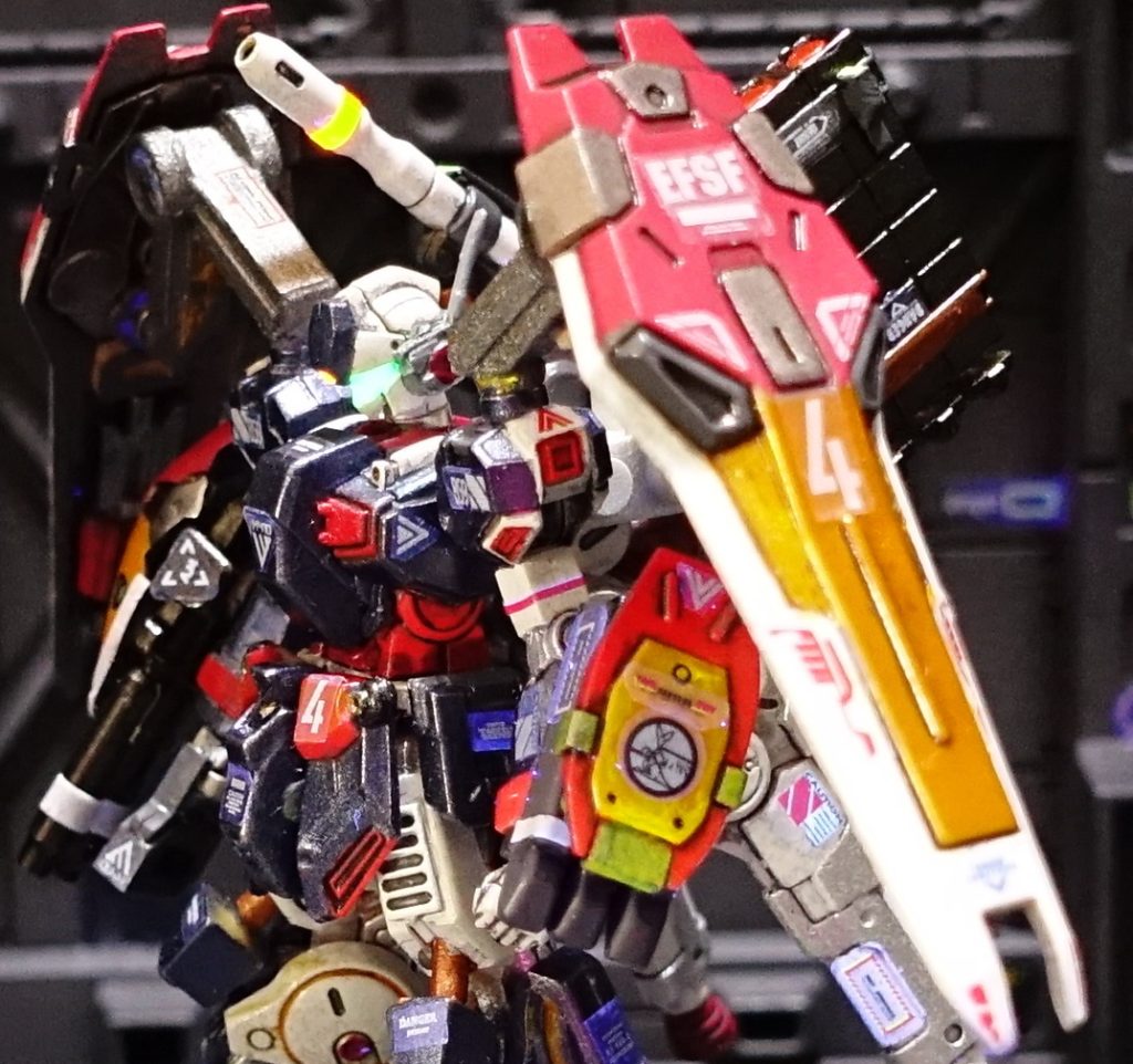 16.&nbsp;&nbsp;&nbsp;&nbsp;大好きなジェット戦闘機トムキャットの最終最強バージョンF-14Dが“スーパー・トムキャット”と呼ばれていた、という記述をどこかで読んだことを思い出し、まねてみた次第です。Gディフェンサーを着たマークIIを“スーパー・ガンダム“というのは安直で嫌いだったので、そのアンチテーゼで”スーパー“ってつけるなら、こうでしょ？という気持ちが表面化したのかもしれません。　最後まで見てくださり、ありがとうございました。