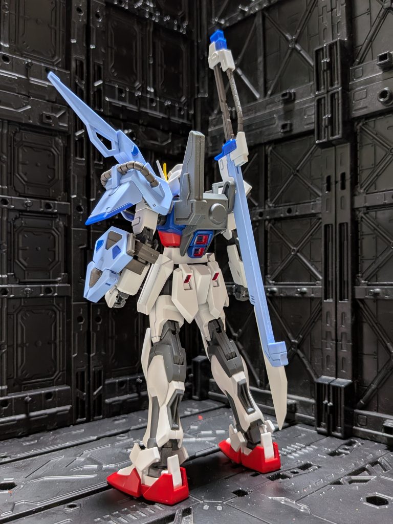 凛々しい後ろ姿。