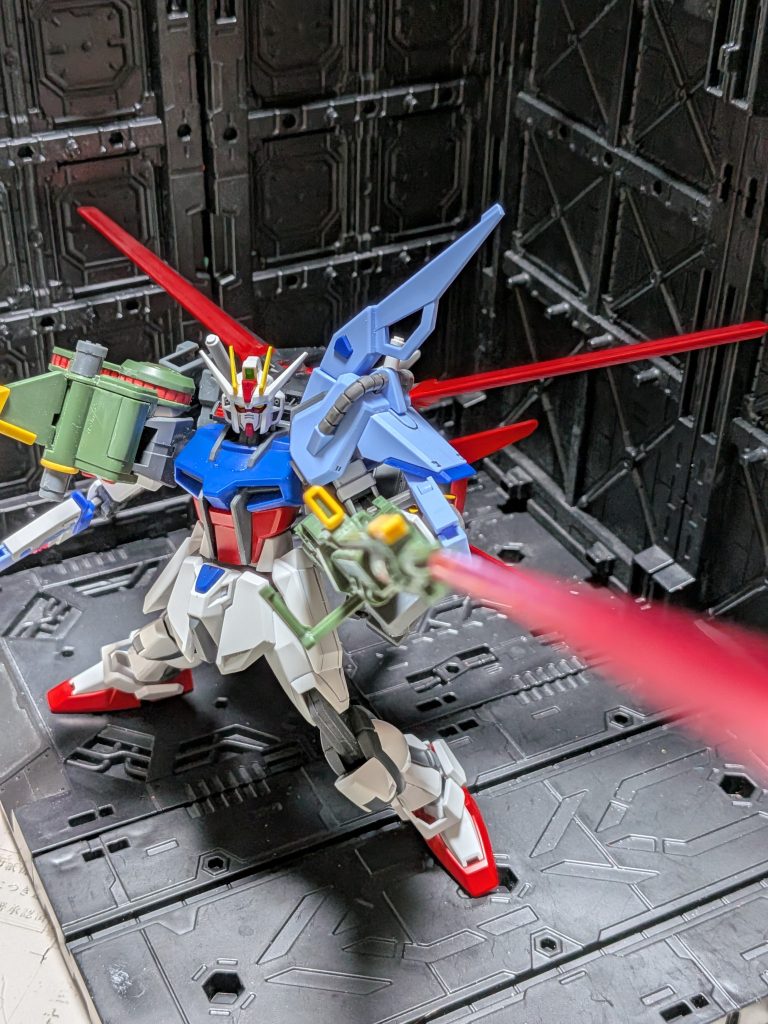 ビームサーベルのランナーで作った、アグニエフェクトお気に入りです。