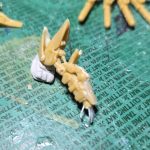 今回は、光パテでパーツ制作してます。ヤスるとプラの色と、ほぼ一緒に見えますね。こ[…]