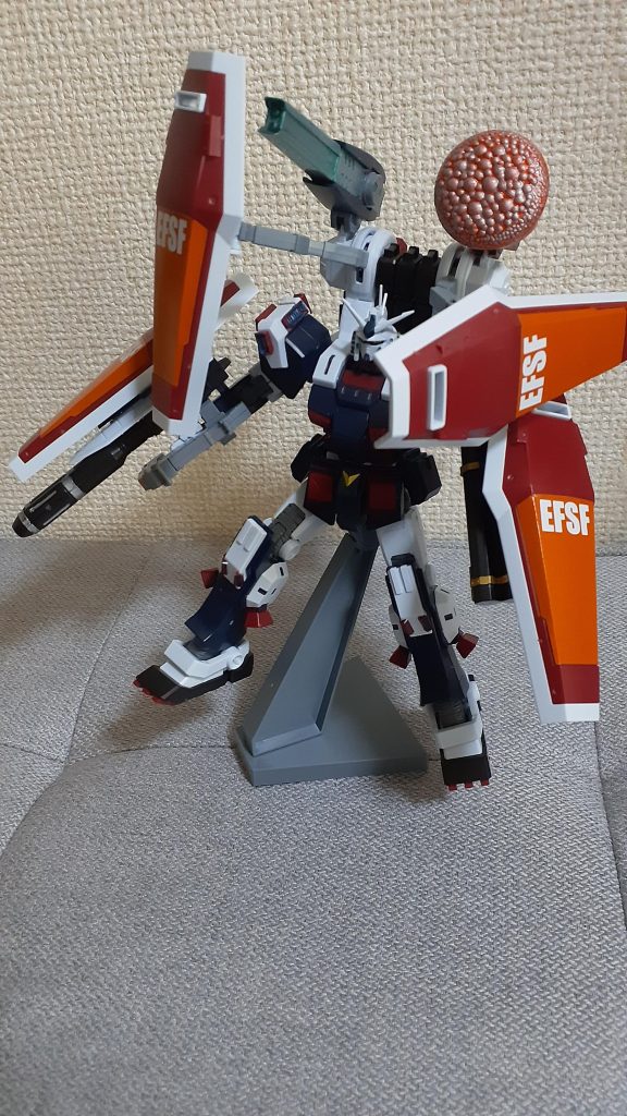 ミサイルの発射エフェクトをお菓子の容器で作りました