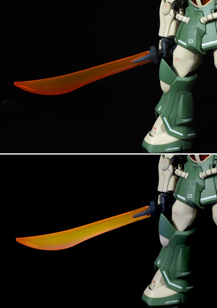 ヒートサーベル蛍光カラーで塗装しているのでブラックライトで発光します