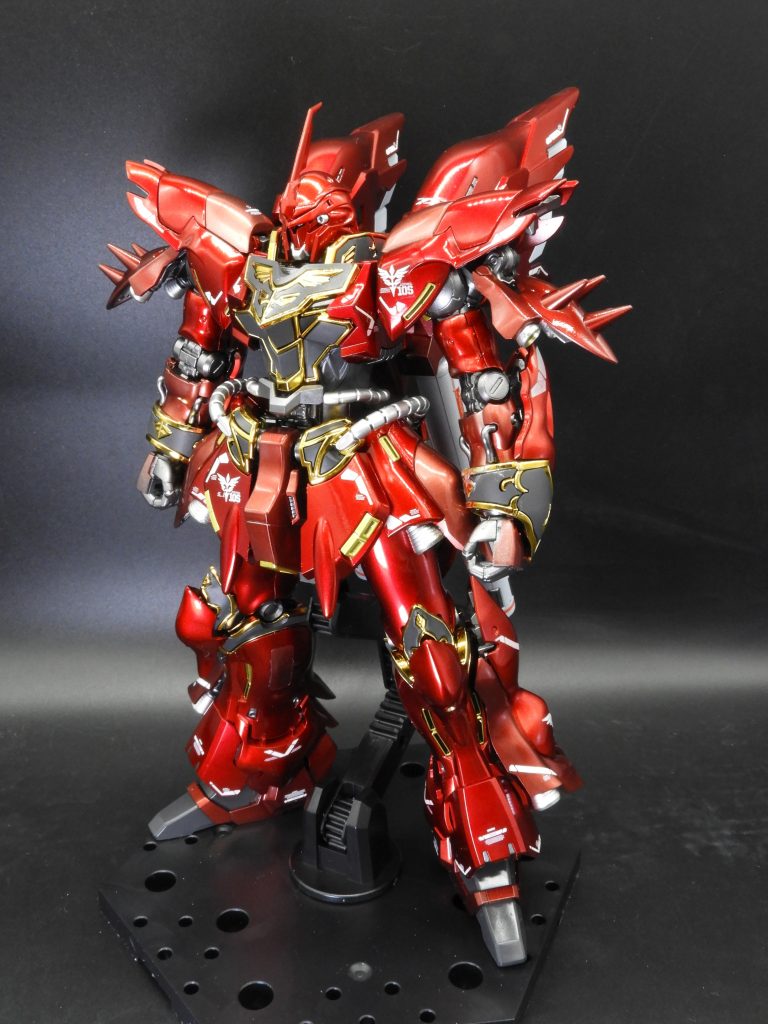 腰がグラグラするところは接着して固定しました。