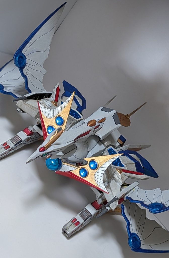 [光帝鳳(シャイニングバード)]翼がデカくて迫力あります！！