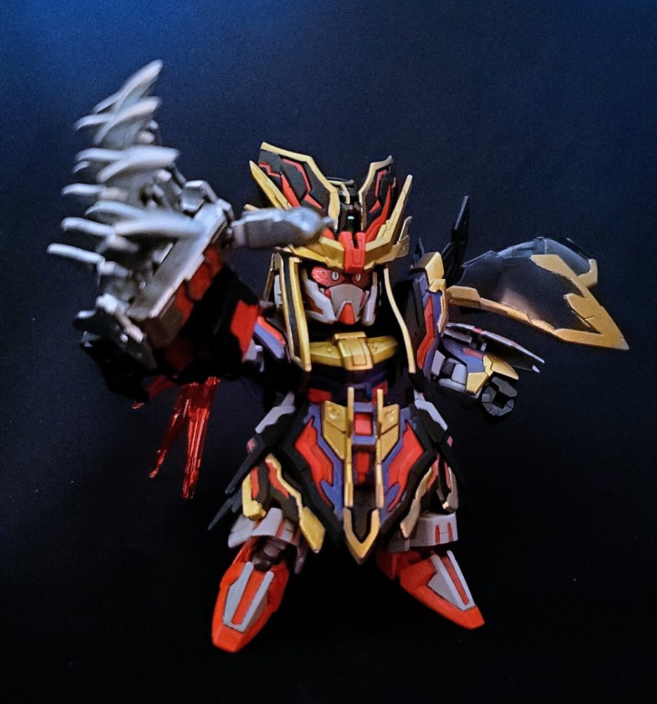 淵獄魔掌(右腕)は指4本が独立可動できるようにしました。