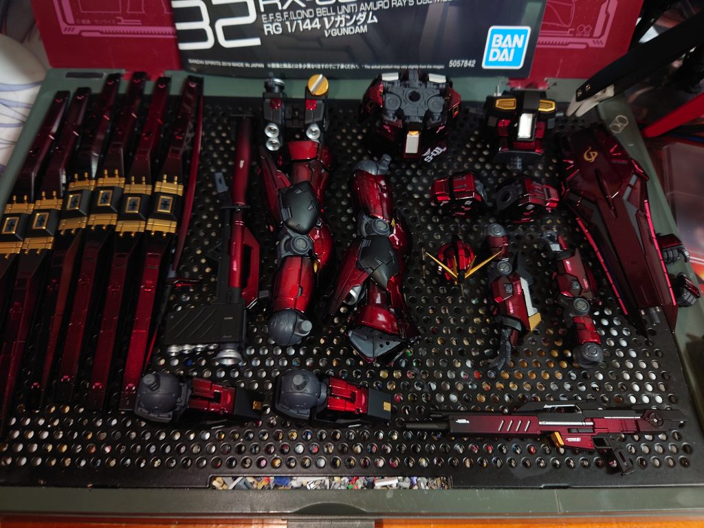 あっせんぶー前。…紅い。