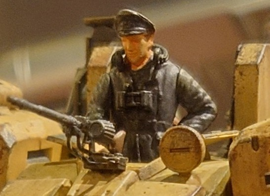 地球連邦第三帝国陸軍特殊兵員輸送車両搭乗員