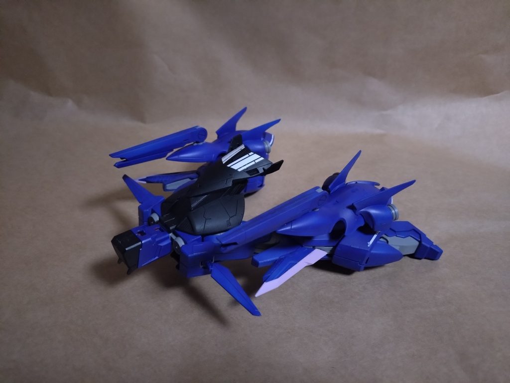 バウ、リバウといえばこの分離変形!!オミットすることなく用意しております。変形させるたびにどこかが干渉して塗装が剥げること以外完璧だと自負していますｗ