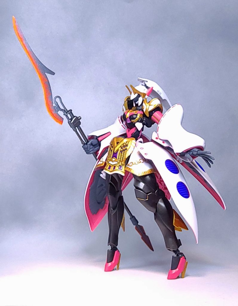 REVIVEキュベレイのほか、SDクレオパトラキュベレイ、HGゼイドラを中心に使用して制作しました。久方ぶりの女性型となります。キュベレイ系列機であるディマーテルを参考にしつつ、ひたすらに理想の”スケベ”を追求することを目的としています。機体名はキュベレイやディマーテル（デメテル）に倣い、ギリシア神話の女神ペルセフォネ（Persephone）から頂きました。