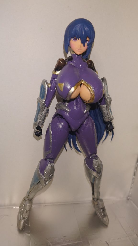 秋山凛子