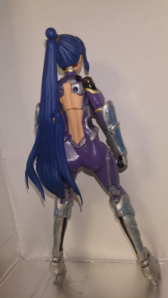 秋山凛子–3枚目/制作者：ドクトルアント