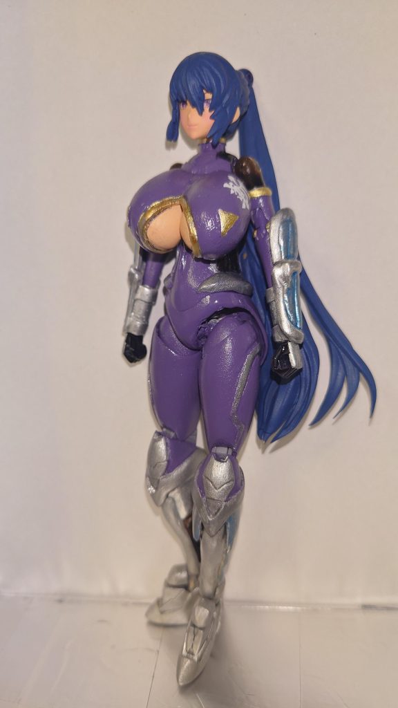 ビルドダイバーシリーズのモビルドールサラとメイ、アルスアースリィガンダムをミキシングして作りました。別の作品で作ったアサギと同じギミックがあり、予定ではSDガンダムにも換装できるようにしたいとは思っていますが、ＳＤガンダムアーマーの予定は未定な状態です。&nbsp;