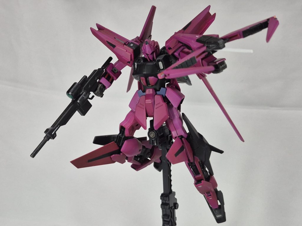 武装③：GNシールドキュリオスのシールドです。可変なのいいですよね。なんでも可変が好きです。