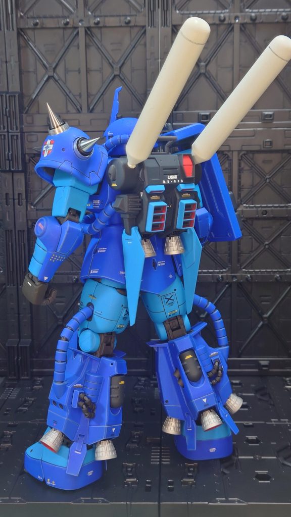 ランバ・ラル専用ザクⅡ–3枚目/制作者：あれく myT 積みプラ崩したい