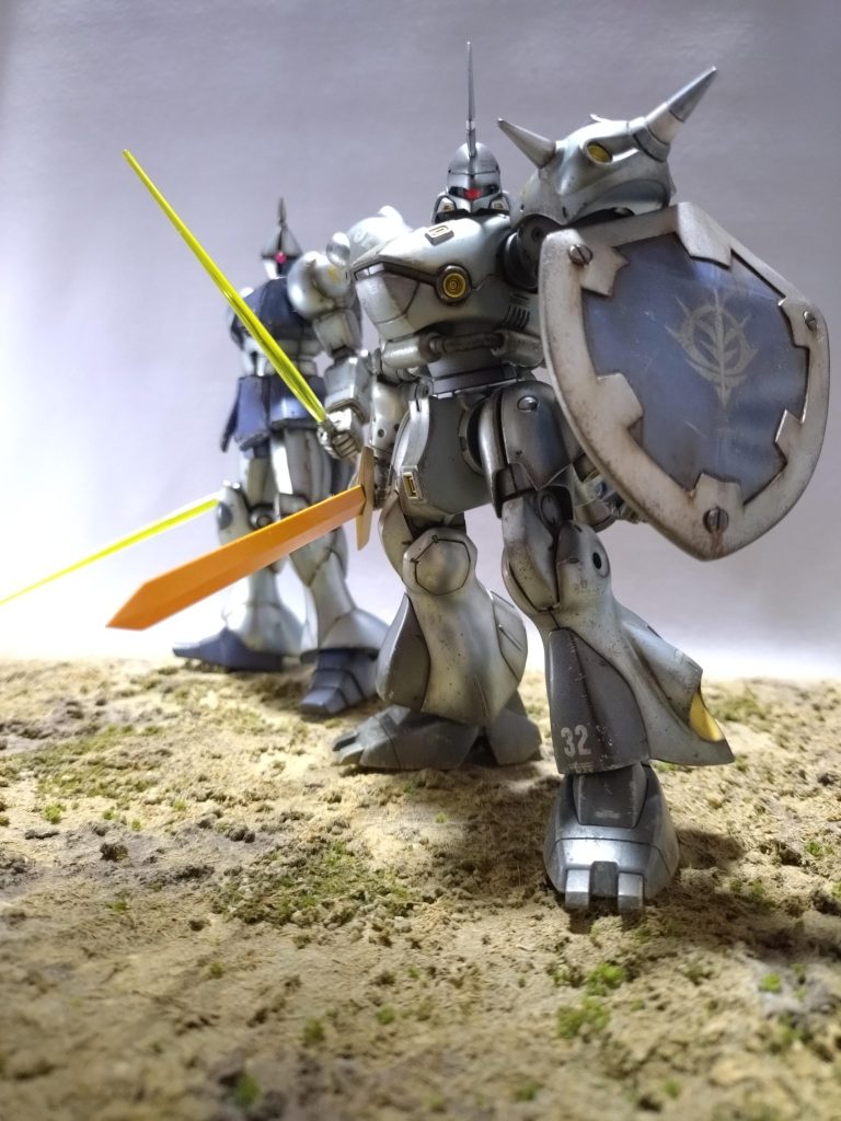 「しんがりは任せろ」「了解した」前回のギャンと戦場を!