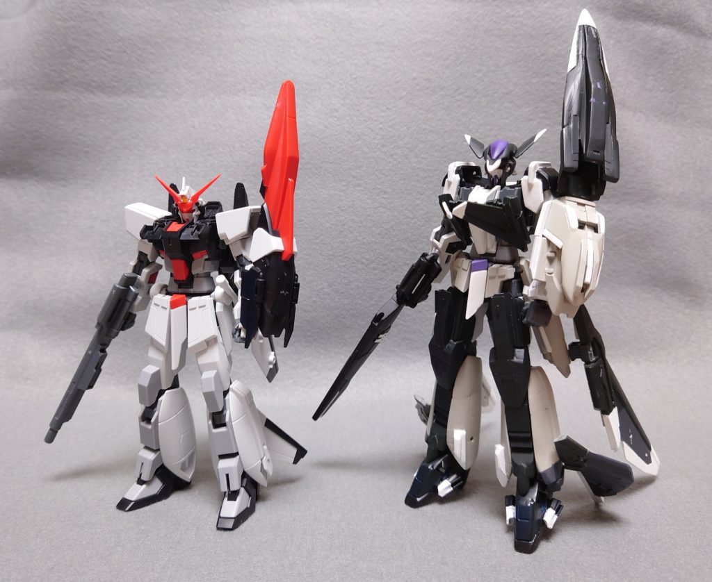 ※元キットHGムラサメ改と比較。だいぶ鍛え直している。───名前の由来は「このMSが、溶け残った最後の雪になりますように」