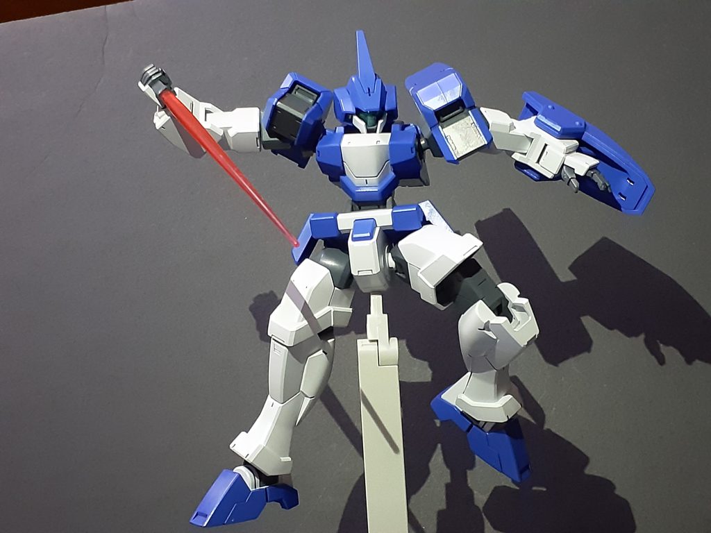 20年以上現役のパイロットが旧式の改修機で名ありXラウンダーを倒す。GジェネエターナルでのガンダムAGE後半でオブライトさんに低レベルでもスーパーパイロットスキルがついてたら嬉しいですね。既に期待とパイロットはSSPにすることは決めていますが。