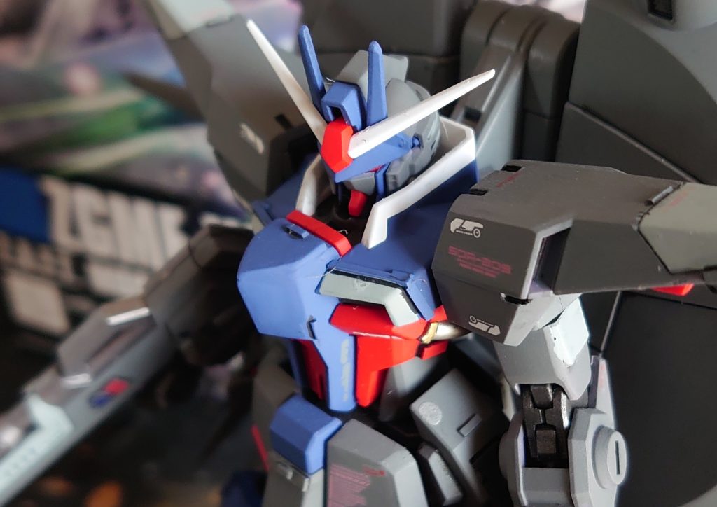 モデルグラフィックス風にちょっと白いデカールが主張気味かも(ﾟεﾟ)ｷﾆｼﾅｲｷﾆｼﾅｲ